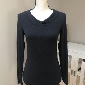 Banana Republic Long Sleeve Knit Top. NWOT